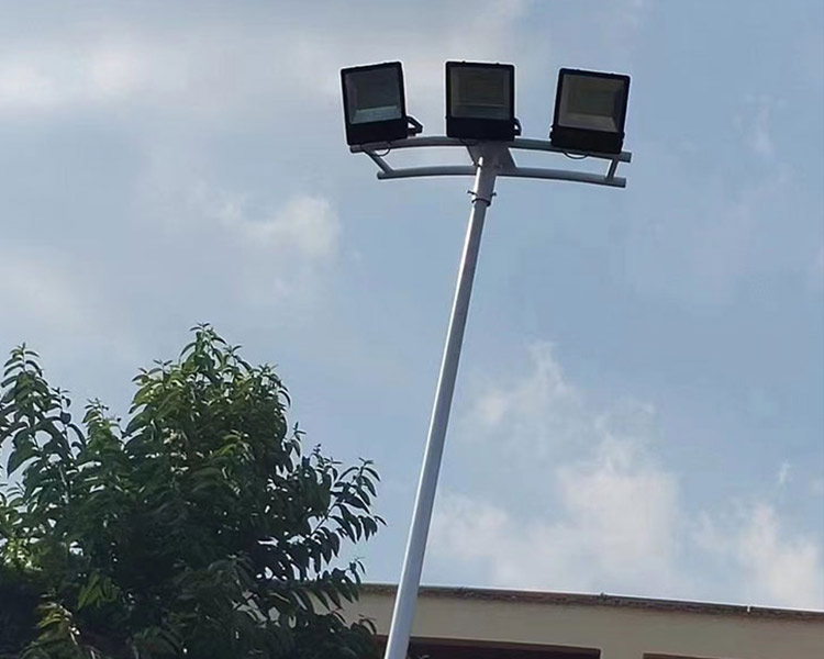永鑫照明公司 講解，為什么太原太陽能庭院燈會如此受歡迎？